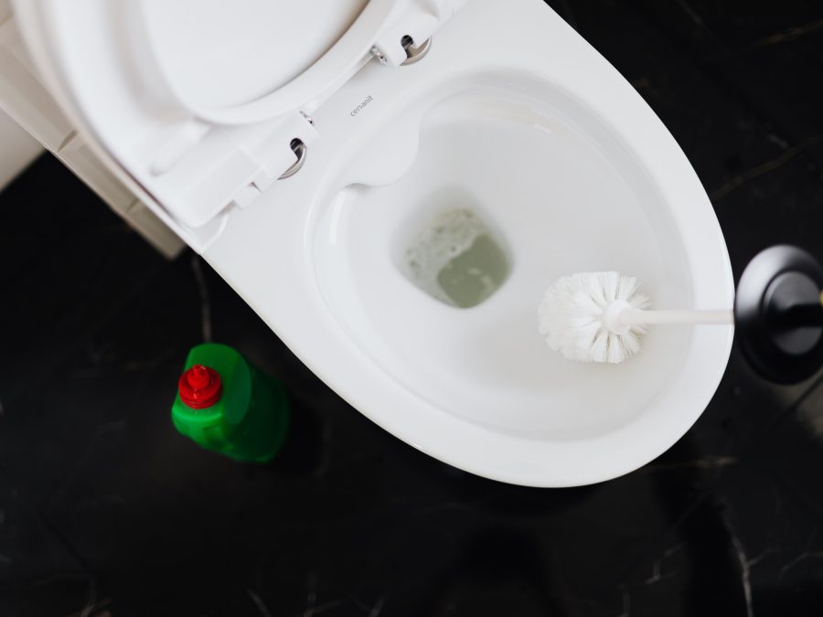 Comment nettoyer des toilettes très sales sans s&rsquo;épuiser ?